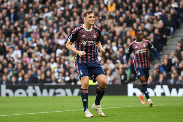 与教育相辅 与教育相辅